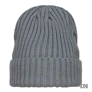Strickmtze mit Umschlag grob gestrickt inkl. Stickerei